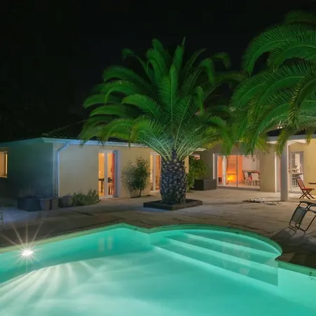 Villa Calme Avec Piscine Entre Pays Basque Et Sud Landes Saint-Martin-de-Seignanx Exterior photo