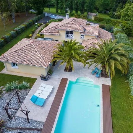 Villa Calme Avec Piscine Entre Pays Basque Et Sud Landes Saint-Martin-de-Seignanx Exterior photo