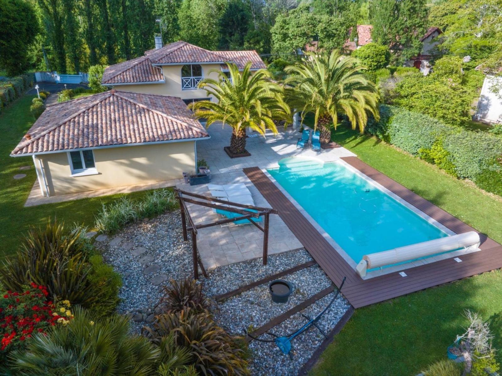 Villa Calme Avec Piscine Entre Pays Basque Et Sud Landes *