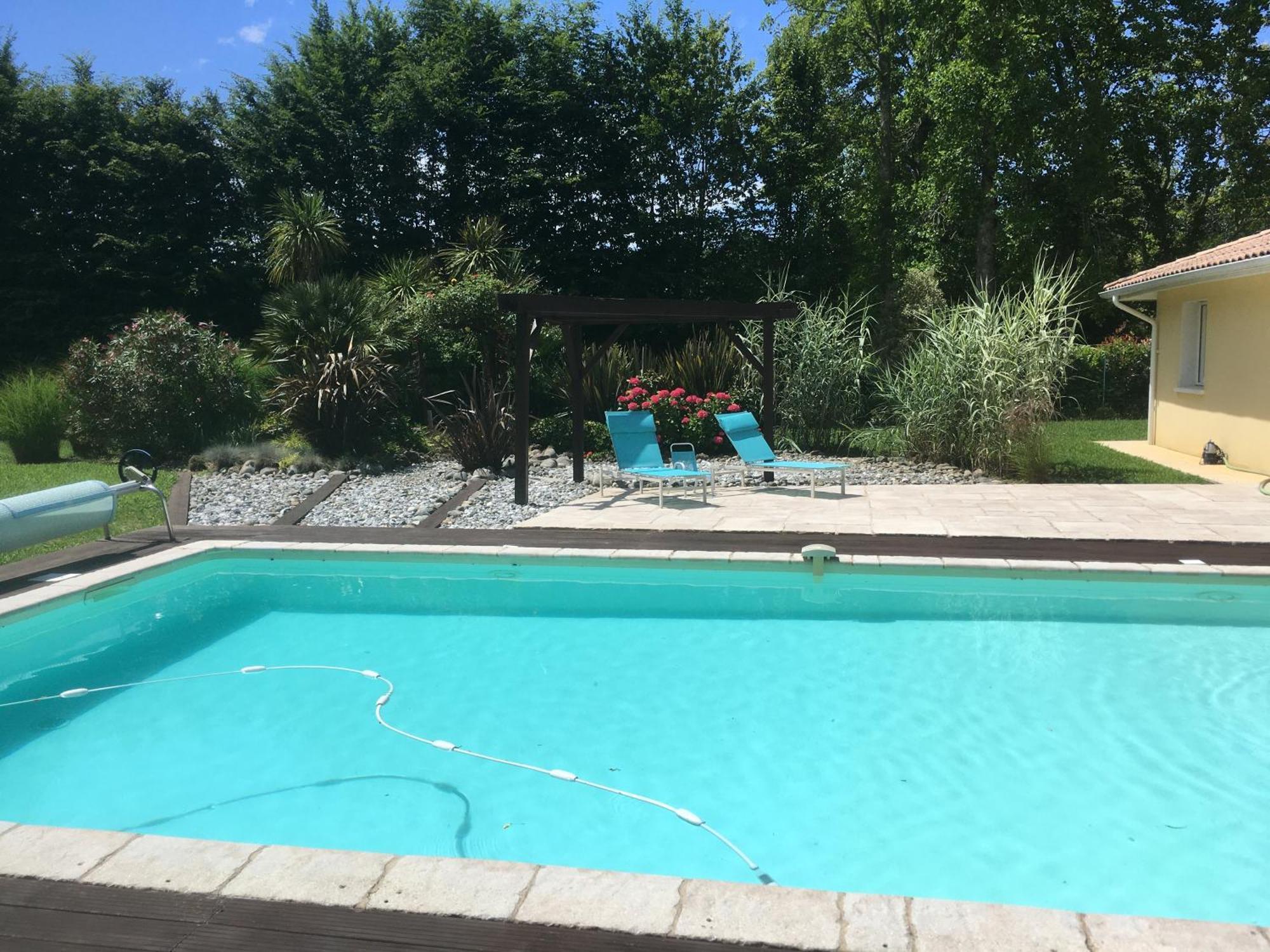 Calme Avec Piscine Entre Pays Basque Et Sud Landes